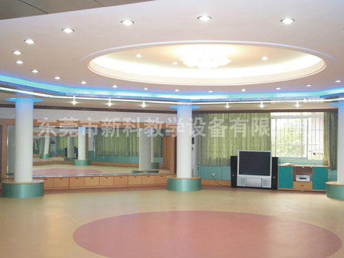 <a href='http://m.taiwanquinoa.com/chanpin/59-1.html' target='1' style='font-size:18px; font-weight:bold; color:#000000;'>舞蹈室</a>