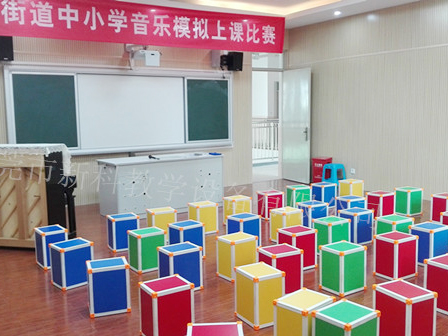 <a href='http://m.taiwanquinoa.com/chanpin/58-1.html' target='1' style='font-size:18px; font-weight:bold; color:#000000;'>音樂功能室</a>